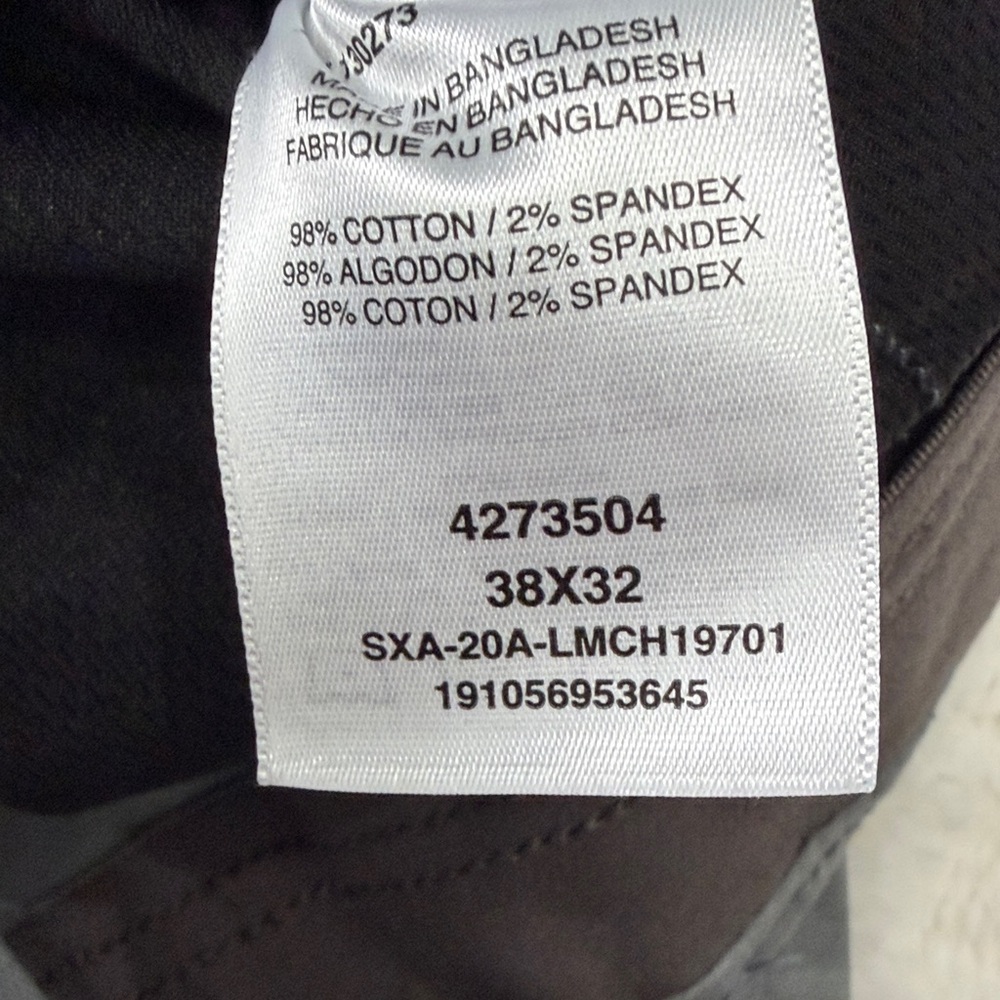 Lee Extreme Comfort Straight Fit,Size,38x32 in Black and Gray (2 Pack) - Picture 6 of 17